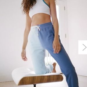 2 toned Jogger pants